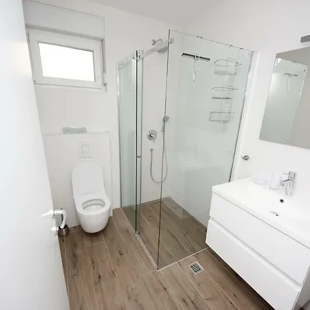 Apartment Villa More