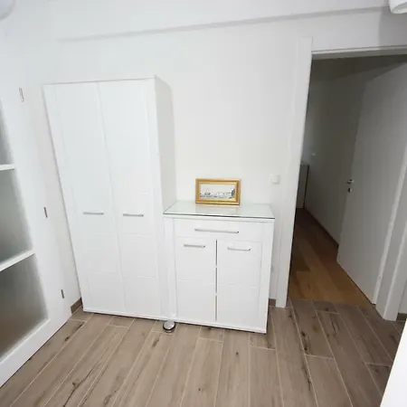 Apartment Villa More